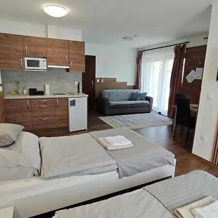 Harom Gracia Vendeghaz Apartmán